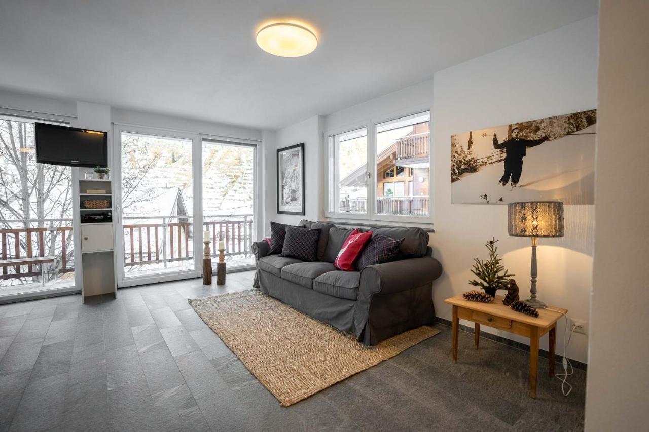 Modern Apartment With Matterhorn View Zermatt Exterior photo